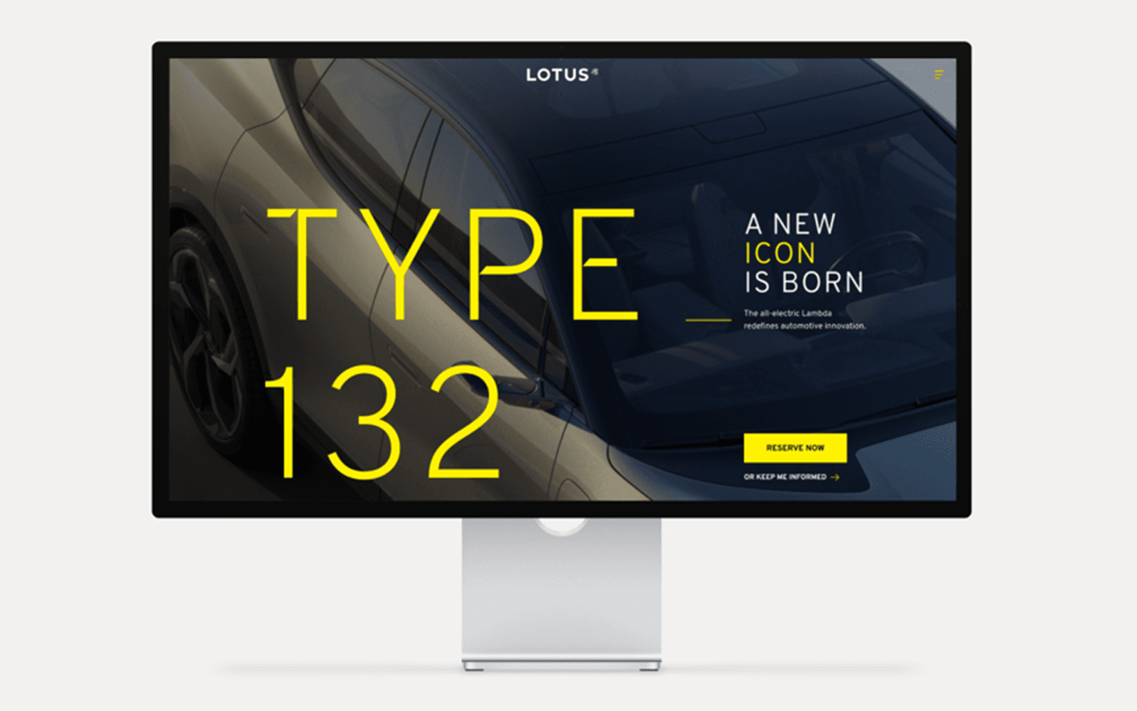 显示器上展示的 LOTUS TYPE 132 网站页面